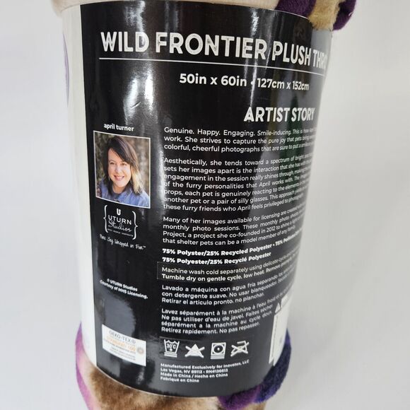 Galactic Cat Wild Frontier Plush Throw 50 x 60‎ Soft Warm & Durable April Turner - Picture 4 of 4